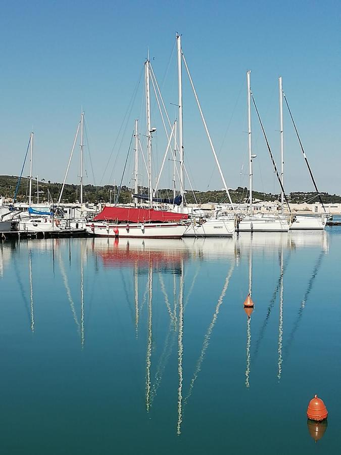 B&B L'Altare Bianco Vieste Bagian luar foto