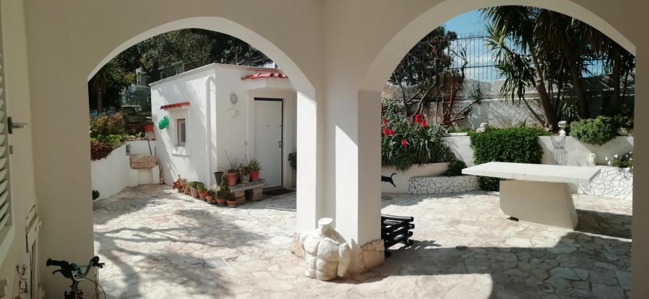 B&B L'Altare Bianco Vieste Bagian luar foto