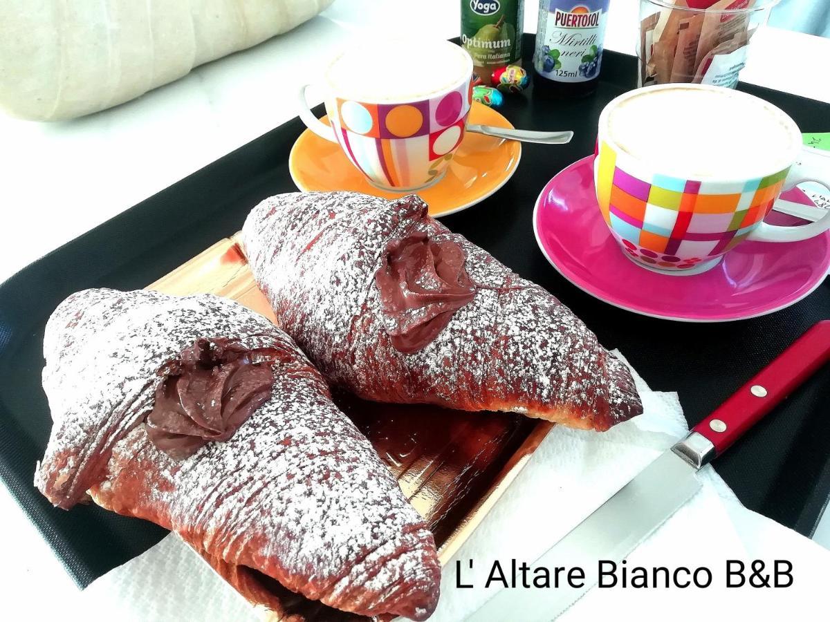 B&B L'Altare Bianco Vieste Bagian luar foto