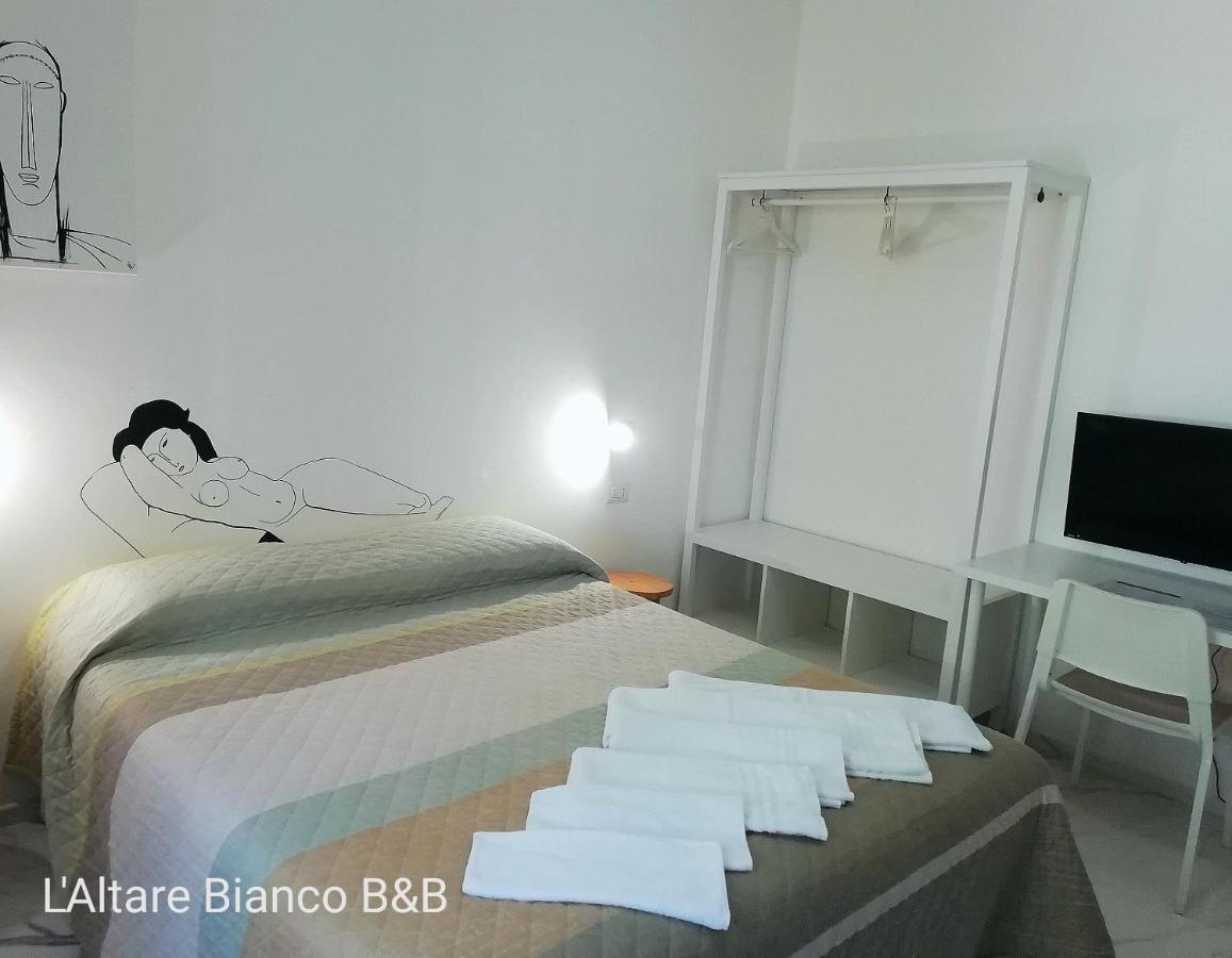 B&B L'Altare Bianco Vieste Bagian luar foto